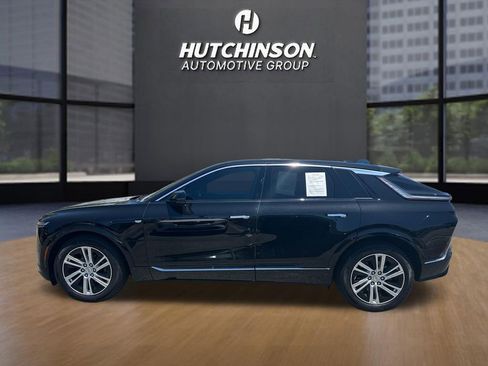 Certified 2024 Cadillac Lyriq Tech w/ Driver Assist Package AWD/4WD image 4