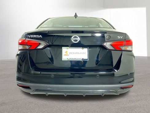 Used 2022 Nissan Versa SV image 30