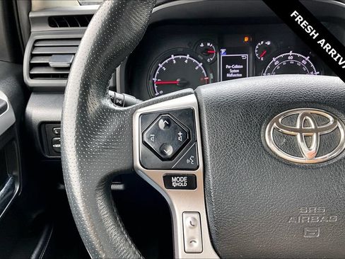 Used 2021 Toyota 4Runner SR5 RWD image 11