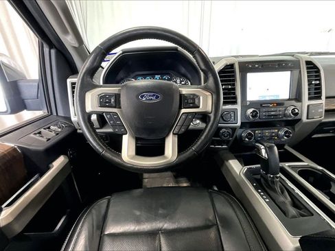 Used 2020 Ford F150 Lariat w/ Equipment Group 502A Luxury image 14