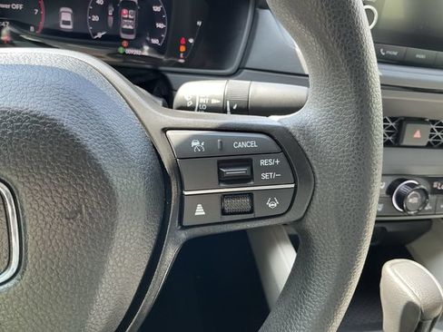 Certified 2025 Honda Accord SE image 23