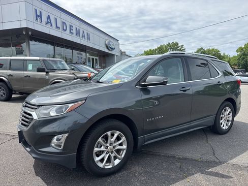 Used 2019 Chevrolet Equinox LT w/ Sun & Navigation Package AWD/4WD image 1