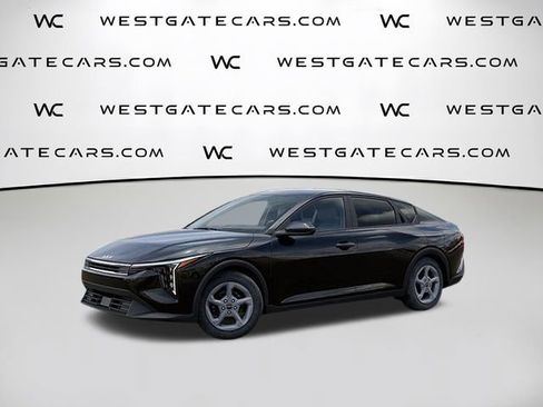 New 2025 Kia K4 LXS image 8