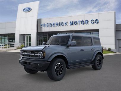 New 2025 Ford Bronco Outer Banks