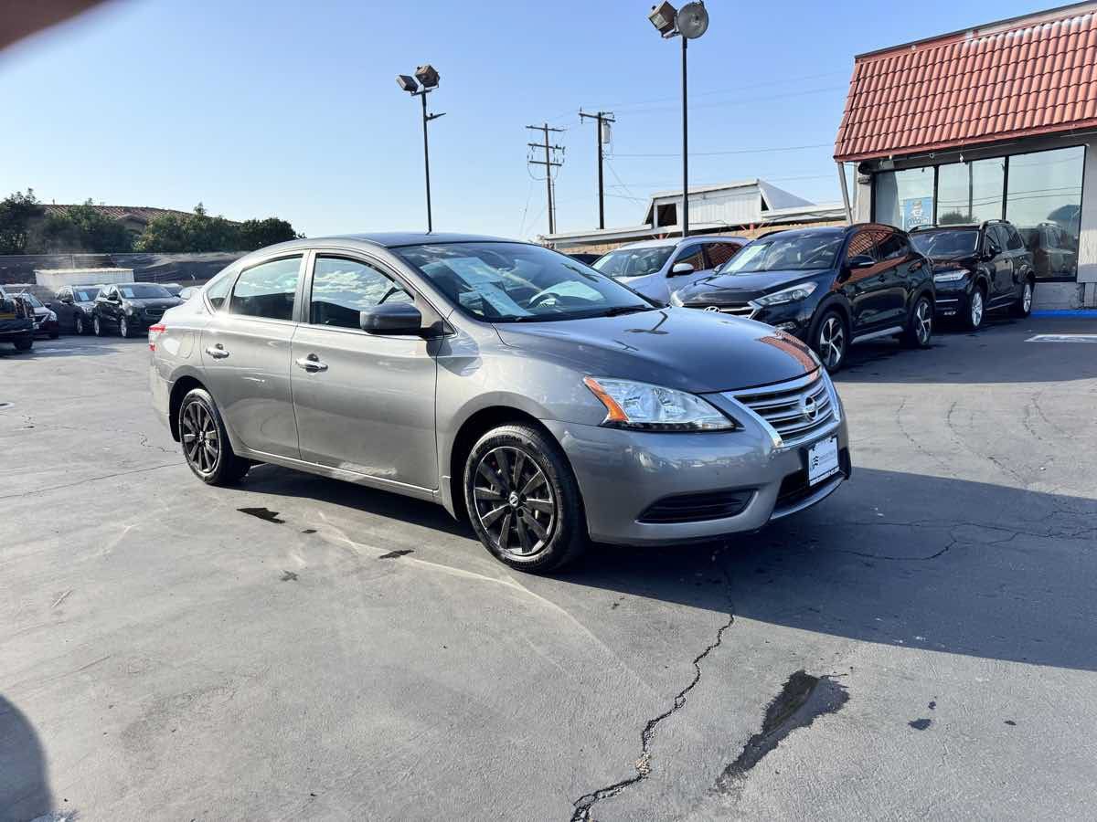Used 2015 Nissan Sentra S FWD image 8