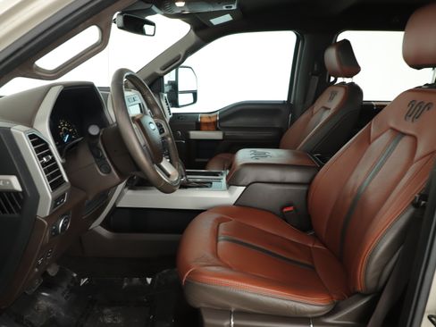 Used 2018 Ford F150 King Ranch w/ Equipment Group 601A Luxury AWD/4WD image 14