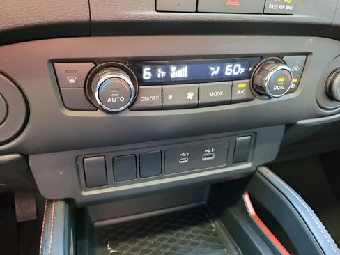 Used 2024 Nissan Frontier Pro-X image 20