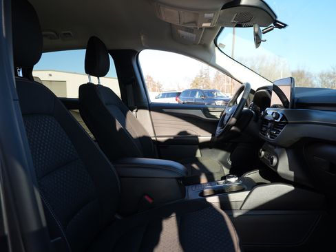 Used 2024 Ford Escape Active image 32