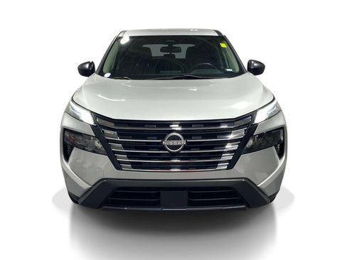 Used 2024 Nissan Rogue S FWD image 6