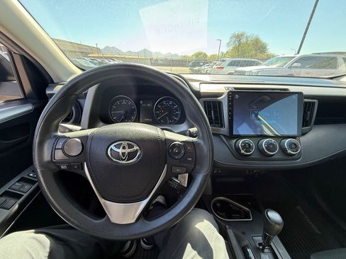 Used 2017 Toyota RAV4 LE w/ Carpet Mat Package FWD image 21
