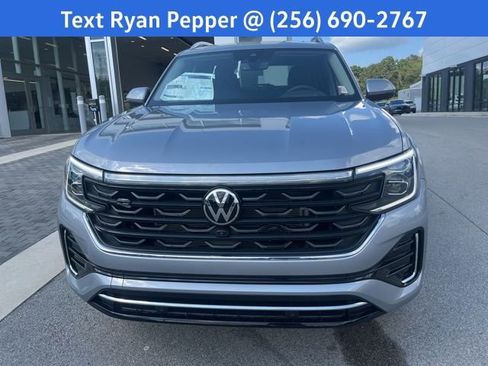 New 2026 Volkswagen Atlas SEL Premium R-Line image 2