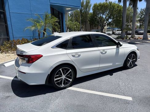 Used 2024 Honda Civic Touring image 8
