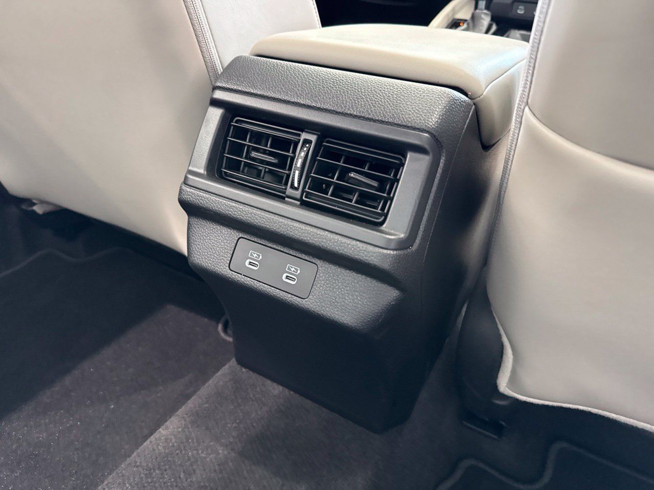 Used 2025 Honda Accord EX-L image 45