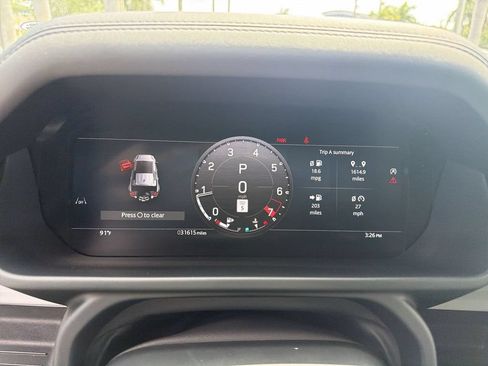 Used 2025 Land Rover Defender 110 S AWD/4WD image 26