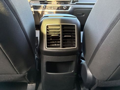 Used 2025 Kia Sportage LX image 23