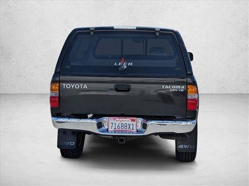 Used 2004 Toyota Tacoma 4x4 Xtracab V6 image 6