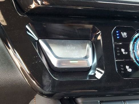 New 2026 GMC Sierra 2500 AT4 w/ AT4 Premium Plus Package AWD/4WD image 26