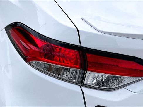 Used 2025 Toyota Corolla SE FWD image 26