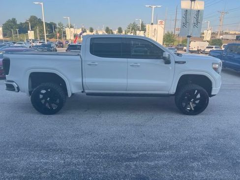 Used 2022 GMC Sierra 1500 AT4 w/ AT4 Premium Package AWD/4WD image 16