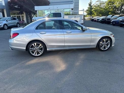 Used 2020 Mercedes-Benz C 300 Sedan image 9