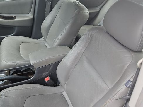 Used 2002 Honda Accord EX image 2
