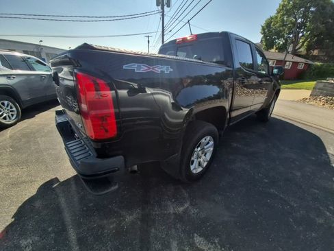 Used 2021 Chevrolet Colorado LT w/ LT Convenience Package AWD/4WD image 7