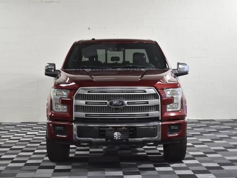 Used 2017 Ford F150 Platinum w/ Equipment Group 701A Luxury image 9
