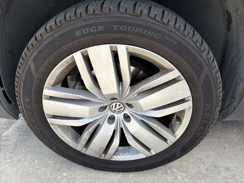 Used 2019 Volkswagen Atlas SEL image 4