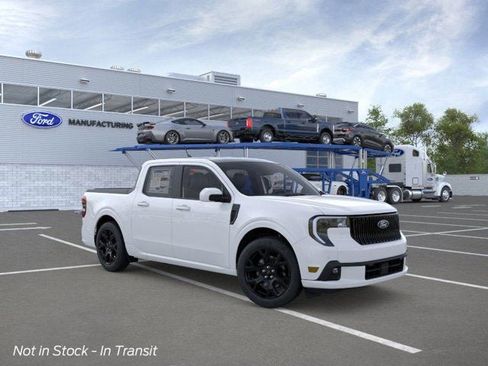 New 2025 Ford Maverick Lobo image 7