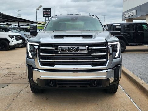 New 2026 GMC Sierra 2500 SLT w/ Max Trailering Package AWD/4WD image 8