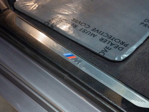 Used 2018 BMW X5 xDrive50i w/ M Sport Package image 20