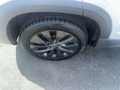 Used 2024 Volkswagen Taos S image 21