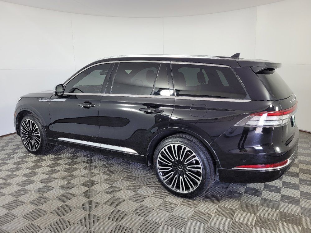 Used 2020 Lincoln Aviator Black Label w/ Class IV Trailer Tow Package AWD/4WD image 3