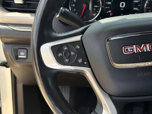 Used 2018 GMC Acadia Denali w/ Technology Package FWD image 27