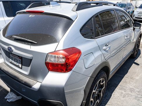 Used 2017 Subaru Crosstrek 2.0i Limited AWD/4WD image 14