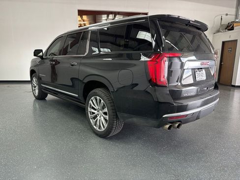 Used 2022 GMC Yukon XL Denali AWD/4WD image 6