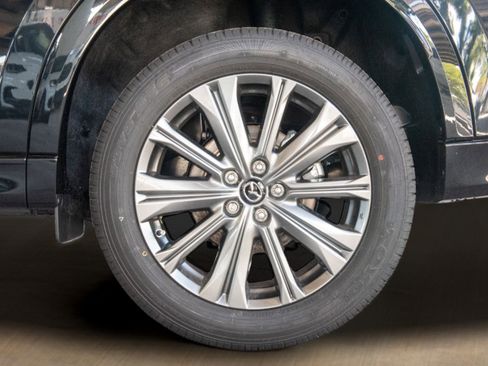 Used 2025 MAZDA CX-5 Signature image 36