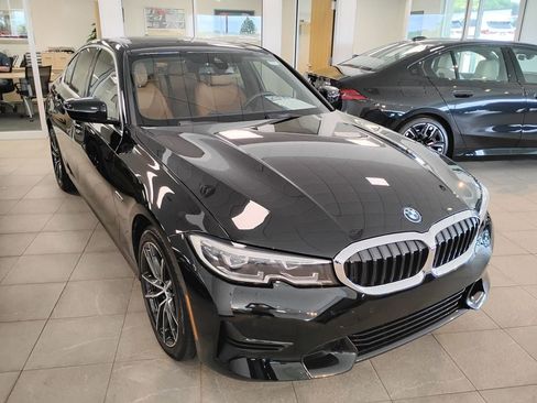 Used 2022 BMW 330e xDrive w/ Driving Assistance Package AWD/4WD image 1