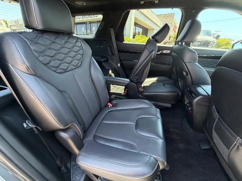 Used 2022 Hyundai Palisade Calligraphy w/ Cargo Package FWD image 42