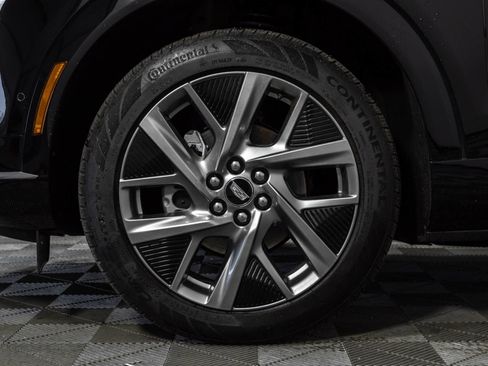 Used 2025 Cadillac Optiq Luxury 2 w/ LPO, Floor Liner Package AWD/4WD image 50