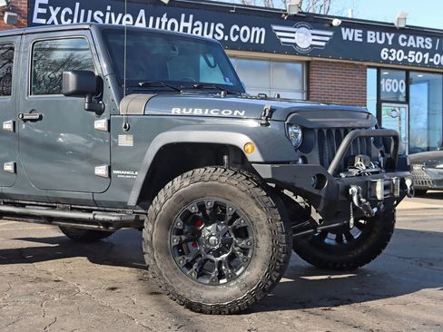 Used 2017 Jeep Wrangler Unlimited Rubicon w/ Dual Top Group image 3
