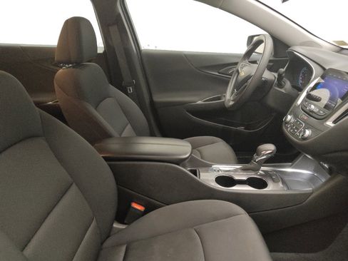 Used 2022 Chevrolet Malibu LT image 21