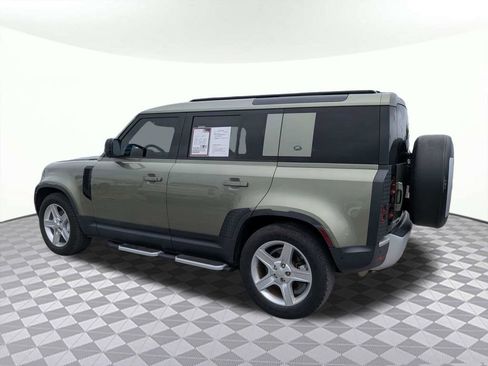 Used 2020 Land Rover Defender 110 SE AWD/4WD image 5