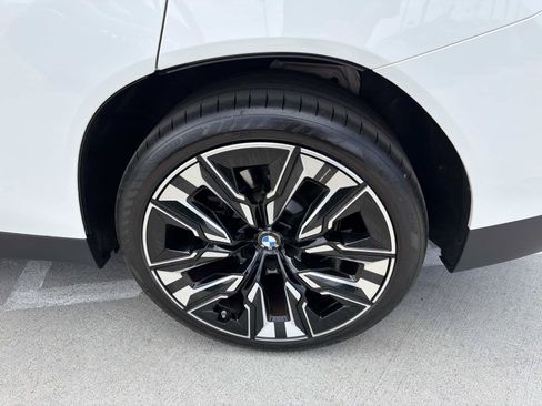 Used 2025 BMW X3 xDrive30i w/ Convenience Package AWD/4WD image 5