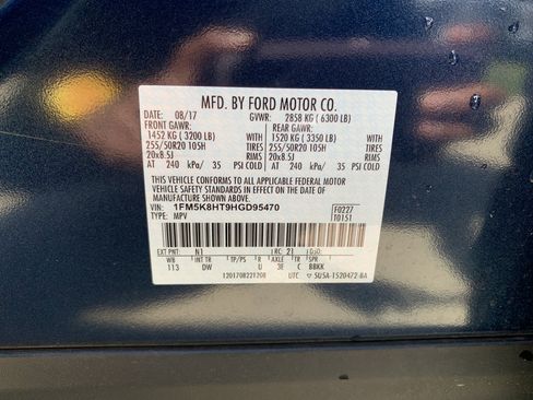 Used 2017 Ford Explorer Platinum AWD/4WD image 36