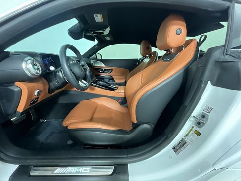 Used 2024 Mercedes-Benz AMG GT 55 image 10