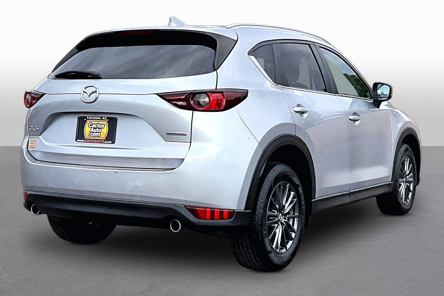 Used 2021 MAZDA CX-5 Touring w/ Touring Preferred SV Package FWD image 2