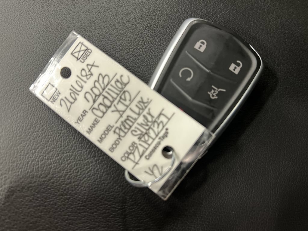 Certified 2023 Cadillac XT5 Premium Luxury w/ LPO, Floor Liner Package AWD/4WD image 29