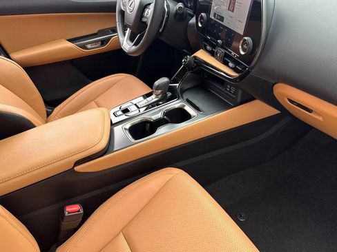 Certified 2024 Lexus NX 250 FWD image 31