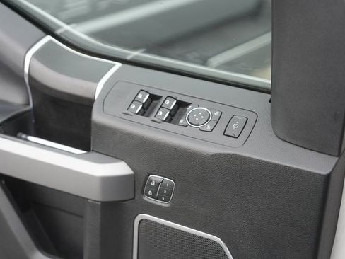 Used 2019 Ford F250 Platinum w/ Platinum Ultimate Package image 29